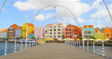 Logo Curacao FM